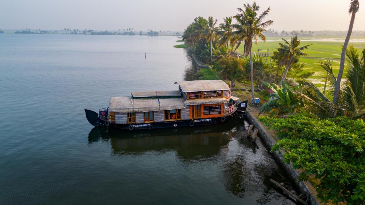 Kera Houseboats Alleppey Alappuzha 外观 照片