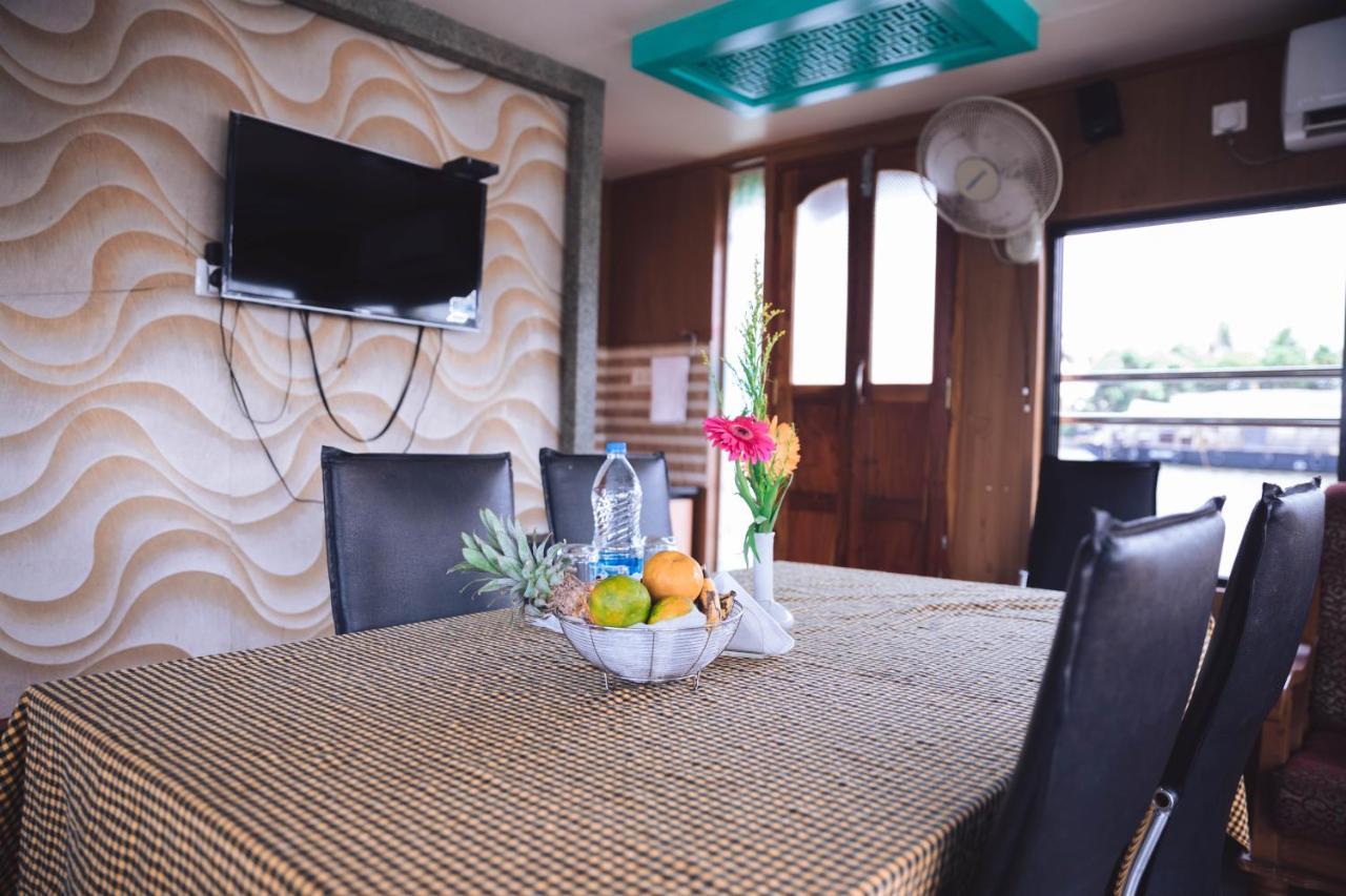 Kera Houseboats Alleppey Alappuzha 外观 照片