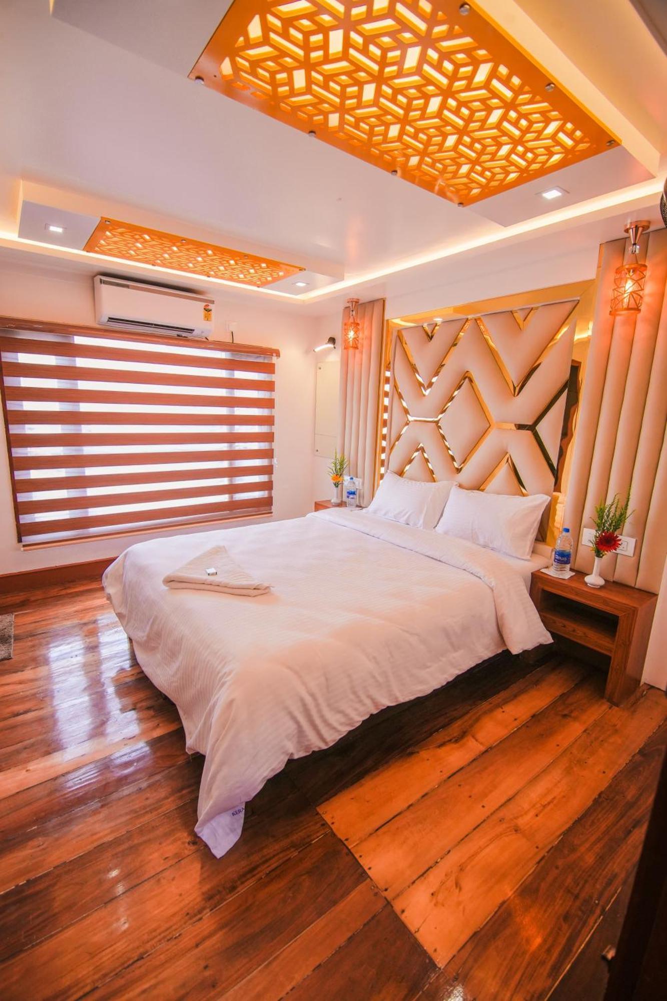 Kera Houseboats Alleppey Alappuzha 外观 照片